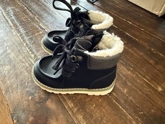 Old Navy Kids Black Ankle Boots Sz 8 Lace-Up Faux Fur Lined Zip Rubber
