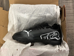 Puma Junior US 13 Future 7 Play TT Jr Style Black # 107737-02 *Damaged Box