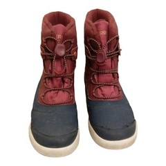 Merrell Big Kid’s Snow Bank 2.0 Boot in Berry Size 5