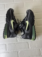 Nike Air Max 270 React Shoes Youth Size 6Y Black Barely Volt Sneakers BQ0103-008
