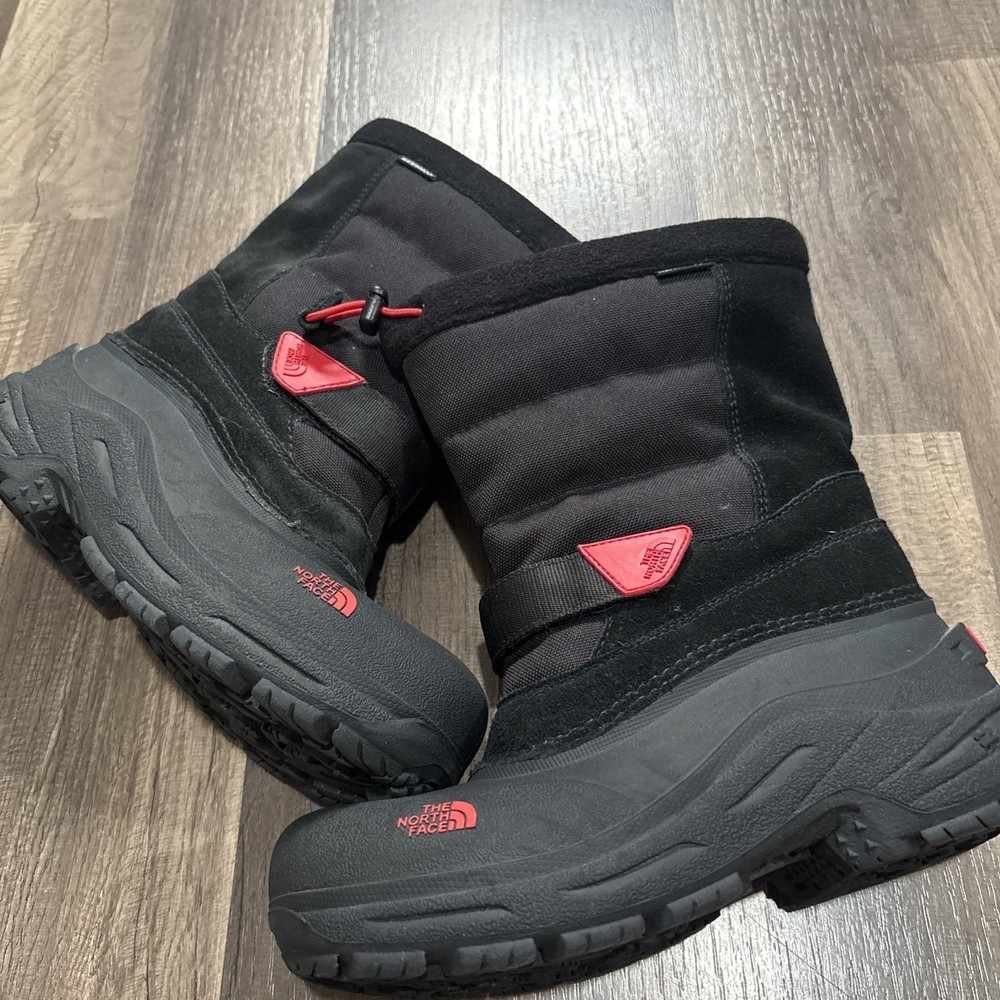 The North Face Pull On Snow Boots Unisex US 4 Black Red Waterproof Insulated