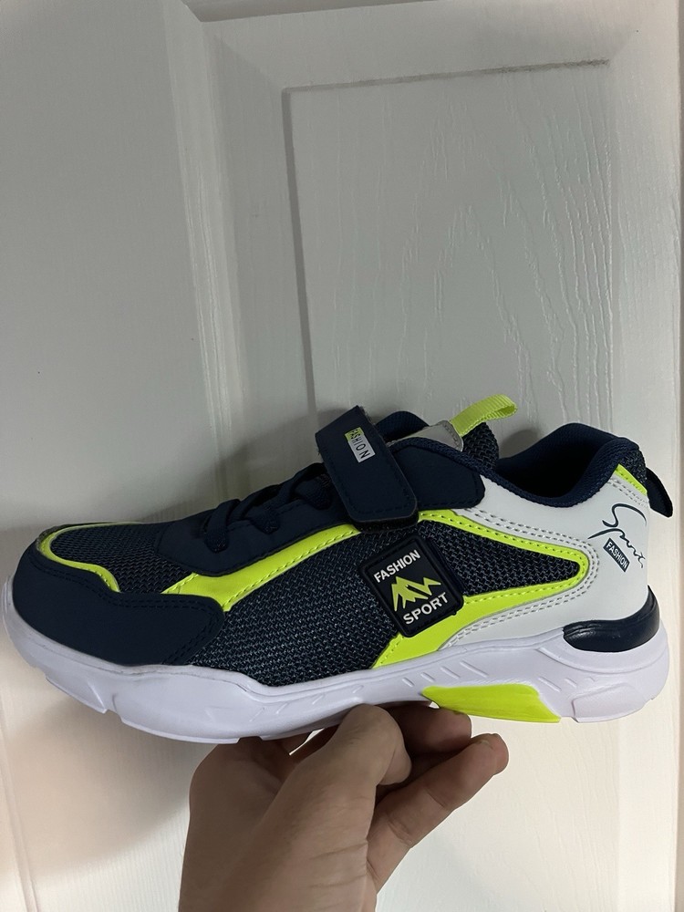 Kids Shoes Multiple Sizes Available