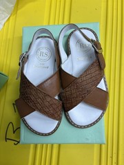 RS Brown Cross Strap Buckle Sandals Size 24