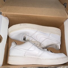Nike Air Force 1 LE (GS) White Low Top Sneakers Unisex Kids 7Y DH2920-111