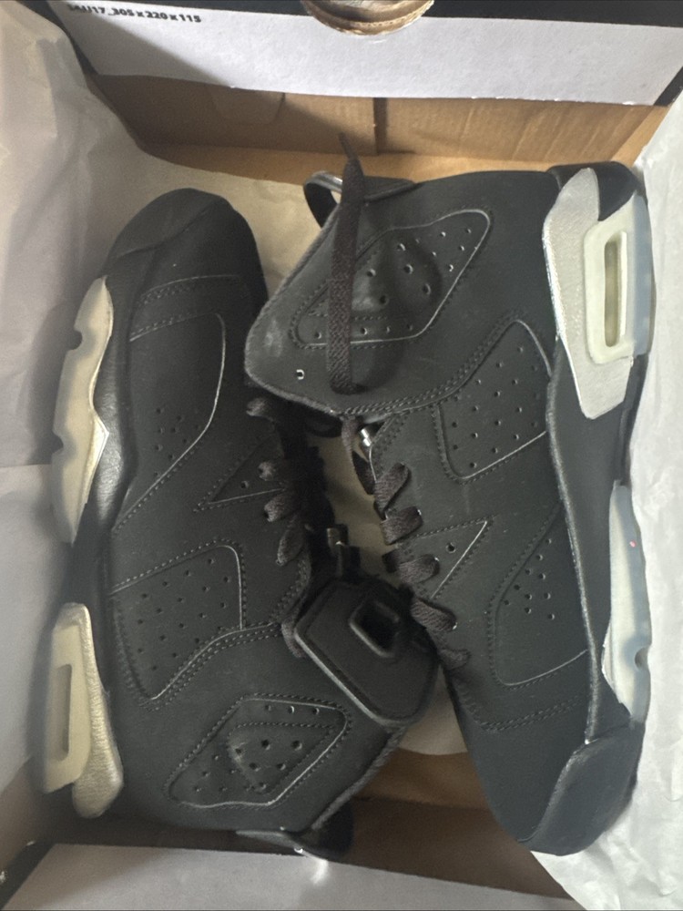Air Jordan 6 Retro Size 5.5Y
