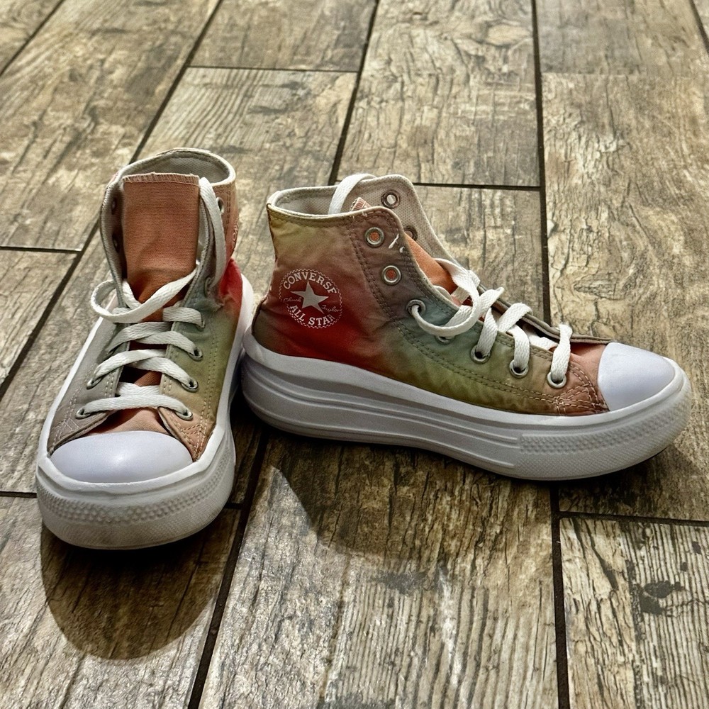 Converse Chuck Taylor Youth size 2 High Top Platform Rainbow lace up Good
