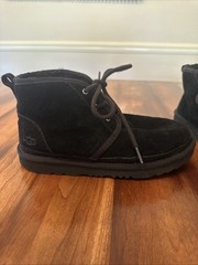 UGG Neumel II Boot Suede 1017320K Black Unisex /Boys Sz 5 EU 37