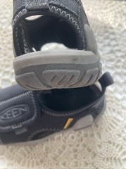 Keen Knotch River Size 8 Open Toe Sandal Black Arch Support Washable Hook &Loop