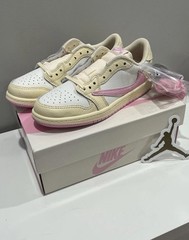 Jordan 1 Retro Low OG SP x Travis Scott Shy Pink (PS) – Size 3Y