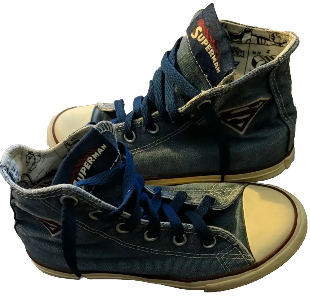 Converse Chucks DC Comics Superman Graphic Print Hi Top Sneaker Youth 13 CTAS