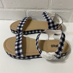 NEW – FABKIDS Gingham Platform Sandal – Kids Size 3 – BLACK
