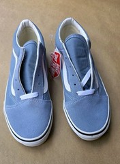Vans Old Skool Junior Size 5.5, Ashley Blue. New In Box.