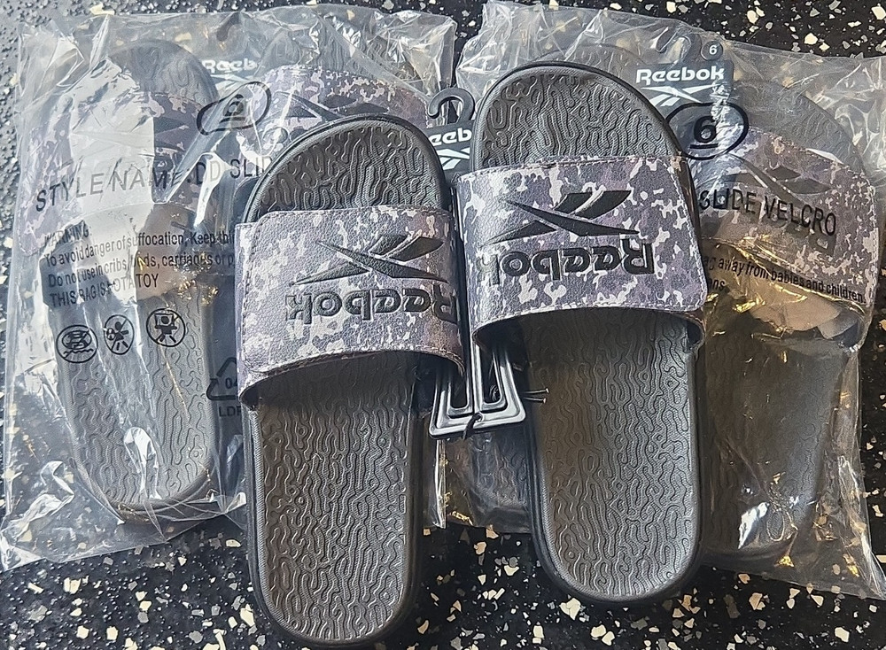 Reebok Classic Slide Unisex Kids Sandal Black/Gray Camo US 6