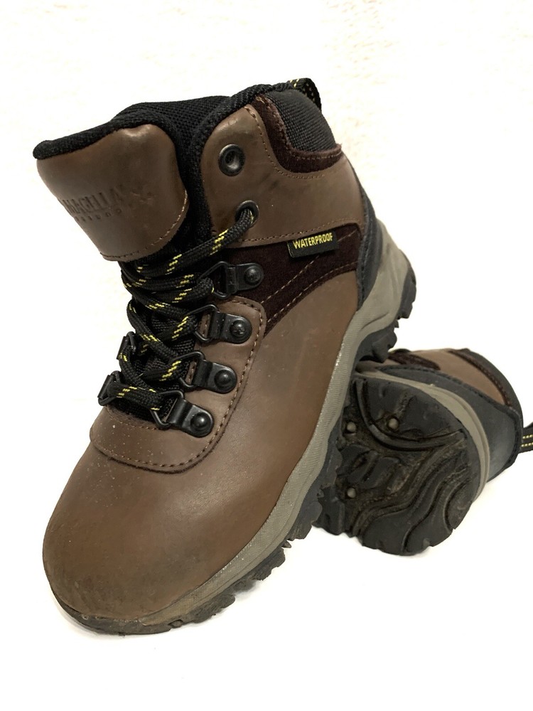 Magellan Outdoors Boots Boys Size 12D Argo PS/GS Brown Hiking Lace Up Waterproof