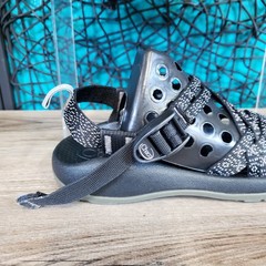 Chaco Kids Black Double Strap Strappy Sandals Adjustable Kids Sz 4 Outdoors