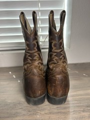 Ariat Heritage Western Distressed Brown Leather Boots 10001825 – Youth Size 2.5