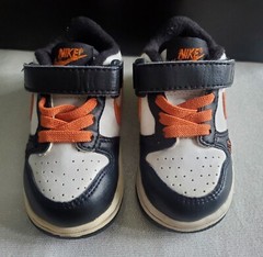 Rare Nike Dunk Low White Orange Black HALLOWEEN 304846-182 Toddler Size 5c