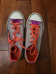 Youth All Star Converse Size 3 Gray, Purple And Orange
