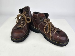Dr Doc Martens 9352 Men’s England Leather Chunky Platform Boots Big Kids Size 4