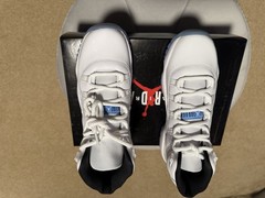 Size 7 (GS) – Jordan 11 High Legend Blue