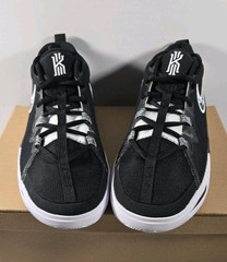 Nike Kyrie Flytrap Black/White/Camo Athletic Shoes Youth Size 7Y (DQ8094-009)