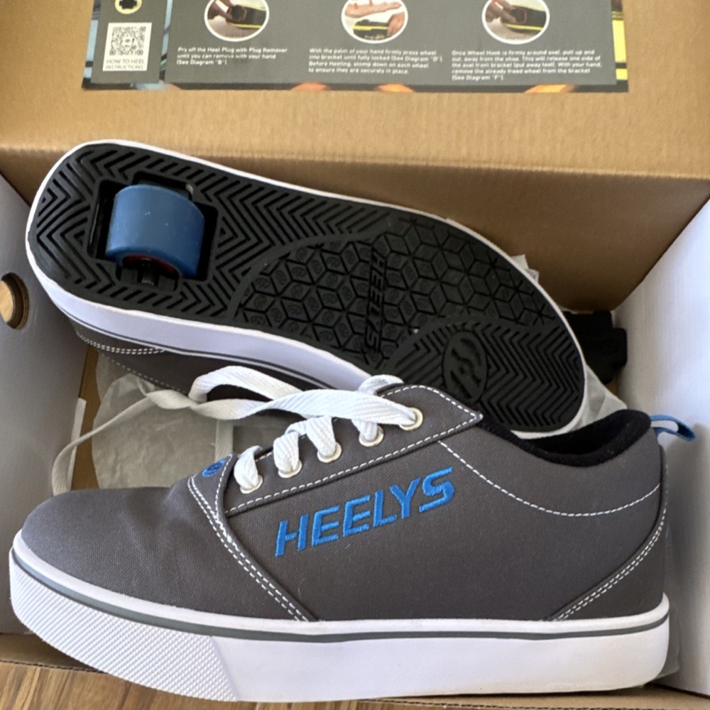 Heelys Pro 20 Wheeled Sneaker Grey Royal US Size 6 Youth HE100759H