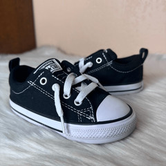 Converse Chuck Taylor Street (Little Kid) Sneaker, Black/White/Black Size 7