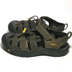 Keen Whisper Boy’s Leather Water/Hiking Sandal Brown Size 2 EUC