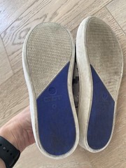 Rothys Kids Camo Sneaker Grey Size 4