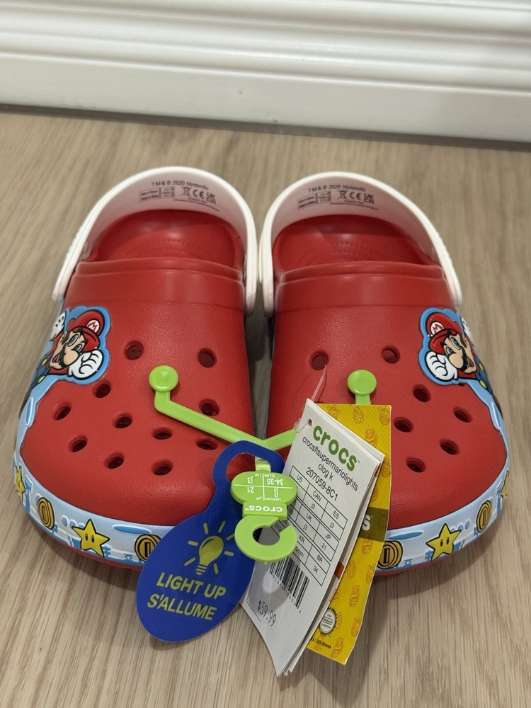 New Limited edition Super Mario Light-Up Crocs Big Kids Size J3