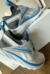 Reebok Kids/ Toddler Athletic Shoes Gray Blue Hook & Loop Size 6K best gift