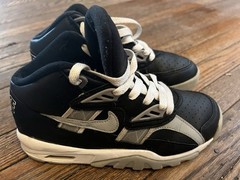 Nike Air Trainer SC Black, Grey & White Raiders Bo Jackson Size 4Y Youth
