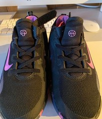 Nike IsoFly shoes