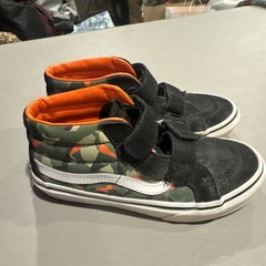 Vans Off The Wall Sk8 Mid Kids Size 1.5 Camo 2 Strap Shoes Easy to wear