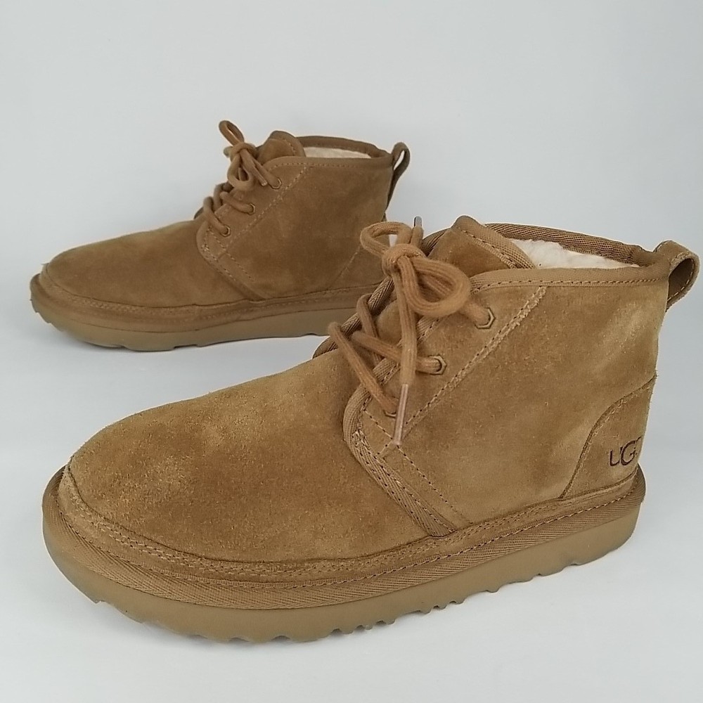 UGG Neumel II Kids Ankle Chukka Boots Size 3 Chestnut Suede 1017320K