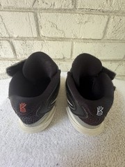 Nike Kyrie Infinity Kids Sneakers Black/White Mid Top Hook & Loop US 6C