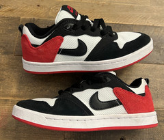 Nike Alleyoop SB GS University Red Youth Size 3Y CJ0883-102