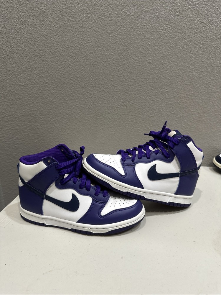 Size 4.5 (GS) – Nike Dunk High Electro Purple Midnight Navy
