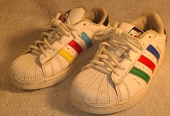 ADIDAS SUPERSTAR J White Multicolor Stripes FW5238 Size 2