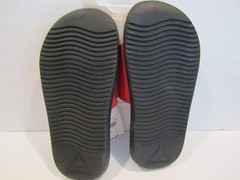 REEBOK Size 2 Black & Red ADJUSTABLE Strap MEMORY FOAM Lightweight Slides