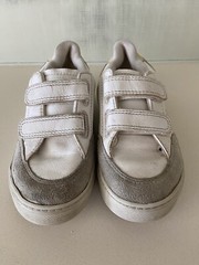 VEJA Small Kids T3 Hook and Loop Size 12 Tennis Shoes