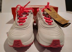 Nike Air Max Fire (GS) Size 4Y – Phantom/Hyper Pink- Light Bone