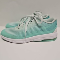 Nike Air Max Invigor Igloo Emerald Rise-White AH5263-300 2Y Youth New W/Defects