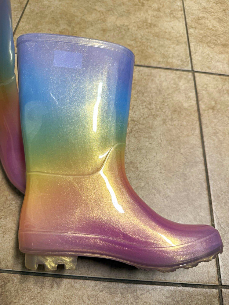 Cat & Jack Kids Ombre Rainbow Glitter Waterproof Rain Boots Pull-On Size 3