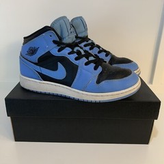 Nike Air Jordan 1 Retro Mid University Blue Black DQ8423-401 Youth Shoes 5.5Y