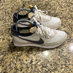 Nike Waffle Trainer 2 SE Athletic Kids Sz 7Y White Letterman’s Jacket DJ0345-100