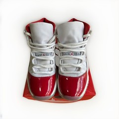 Air Jordan 11 Retro Cherry Red 2022 378038-116 Youth 4.5Y / Women’s 6 w Box
