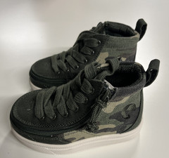 NEW – BILLY Classic WDR High Top, Camo, Toddler size 6W (Wide)