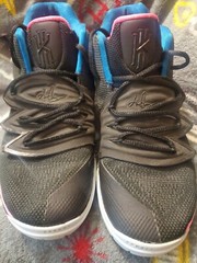 Nike Kyrie 5 Just Do It Black Volt Hyper Pink Size 3Y Mid-top GREAT CONDITION!
