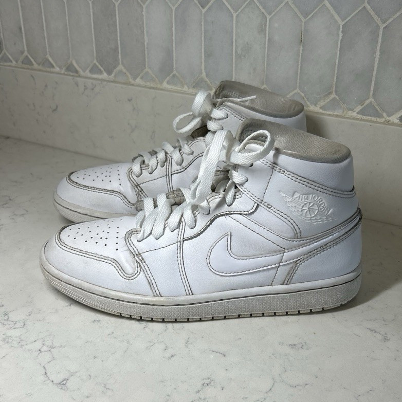 Nike Air Jordan 1 Mid GS White Leather Mid Top Lace-Up Sneakers Size 8